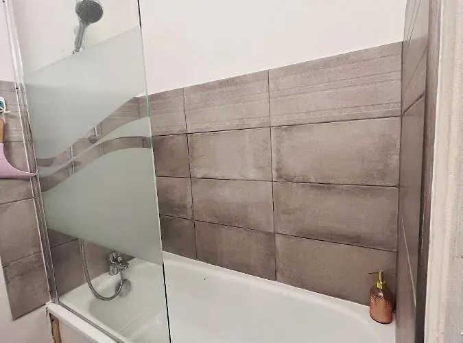 Studio Neuf Au Calme Proche Gare Maritime - 7 Min Apartman